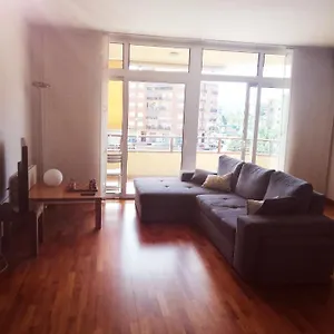 Apartamento Apart Figueres, Figueras